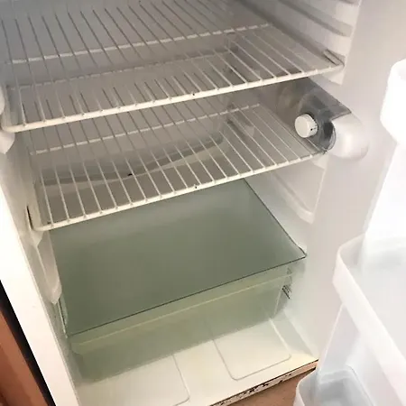 Camping Escapades Ensoleillees Climatisation Television