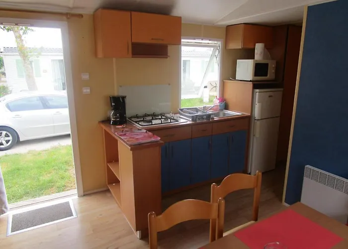 Escapades Ensoleillees Climatisation Television Campingplads 3*